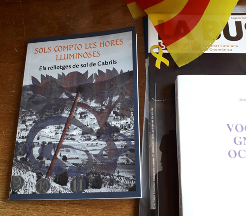 Presentació llibre RS Cabrils. llibre tancat RED